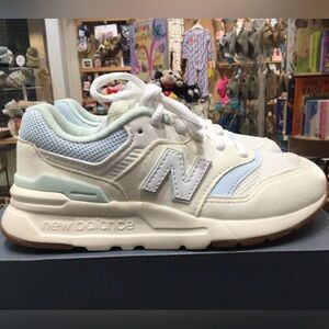 New Balance Kids 997H Pre White/Blue Size 12.5M